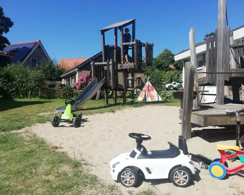 Buitenspeelgoed