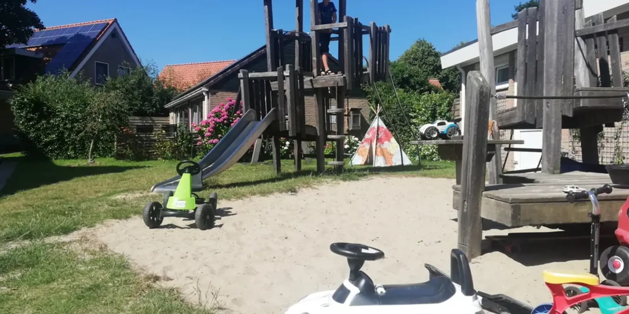 Ameland, het Ibiza van Nederland. Toch?!